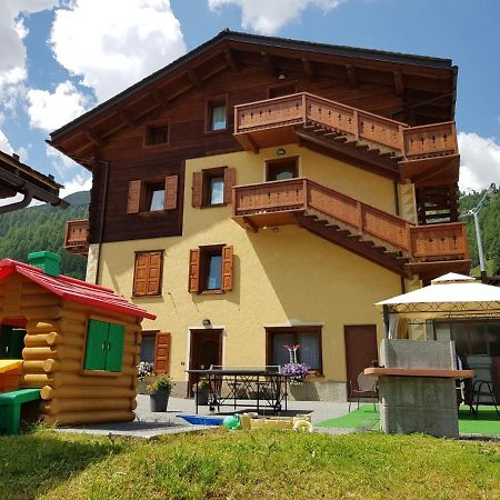Ferienwohnung Al Molino Livigno Exterior foto